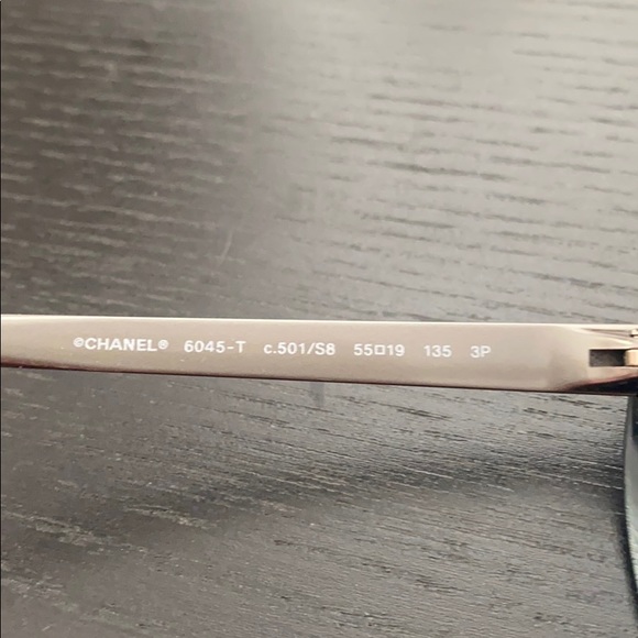 CHANEL Sunglasses - Picture 5 of 5